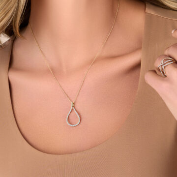 White Gold Diamond Hoop Pendant - 1.27 Carats