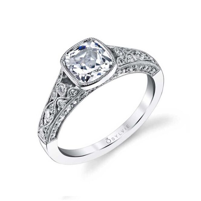 Vintage Cushion Cut Engagement Ring 