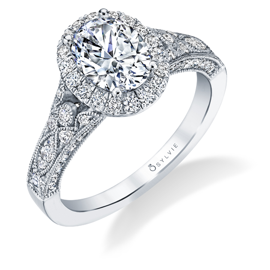 oval-engagement-ring