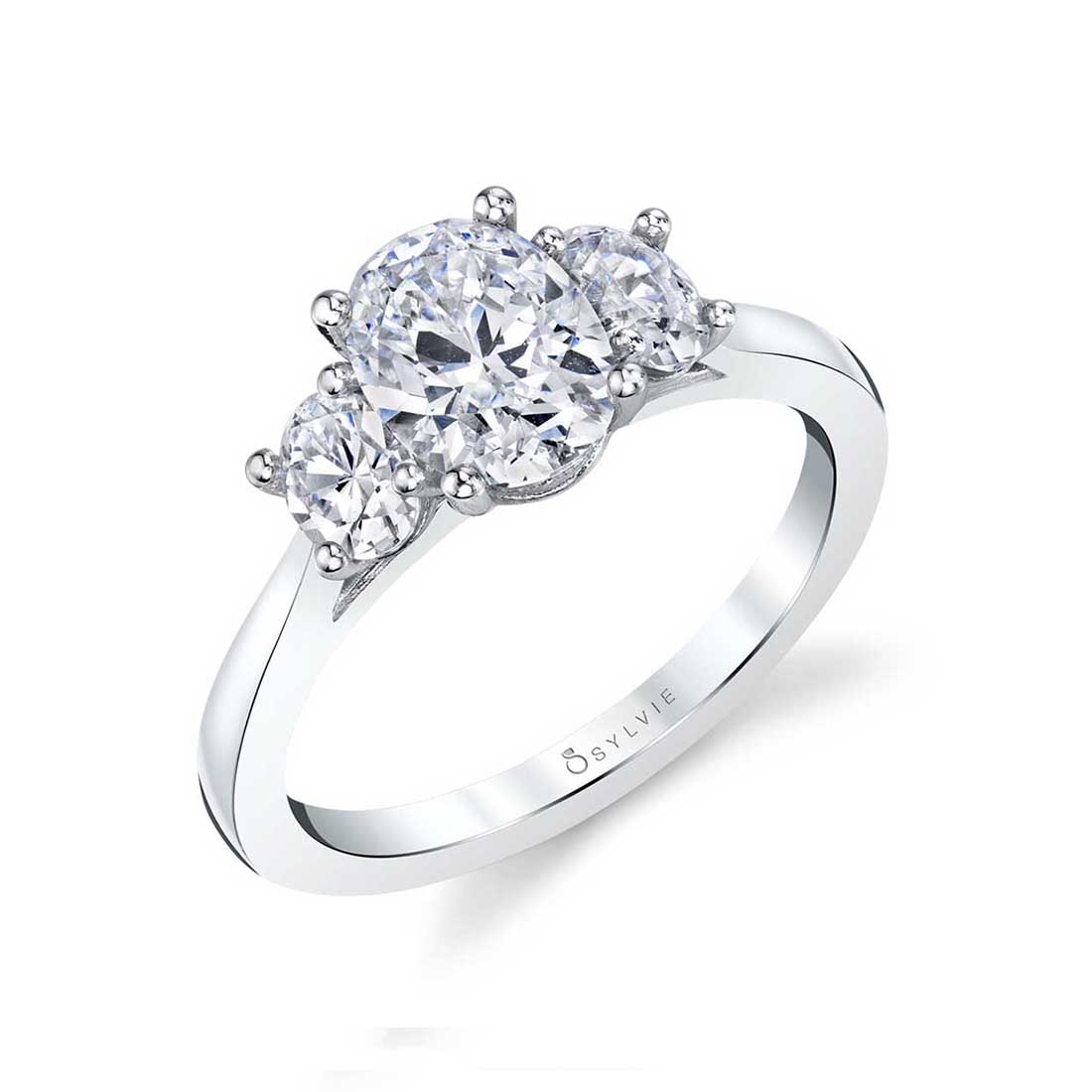 oval engagement ring S