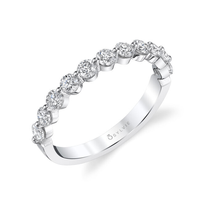 Profile Image of a Single Prong Engagement Ring in White Gold - Karol