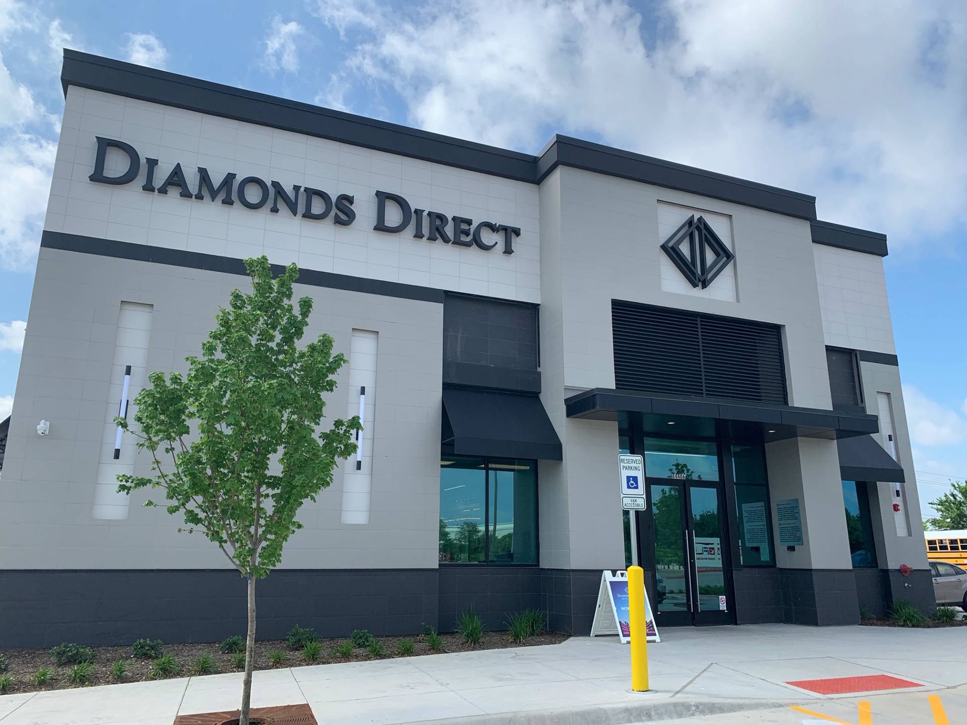 Diamonds Direct – Frisco