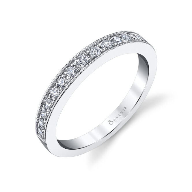 Emerald Cut Engagement Ring Profile