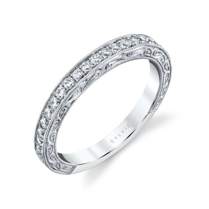 Round Cut Classic Engagement Ring - Geneva