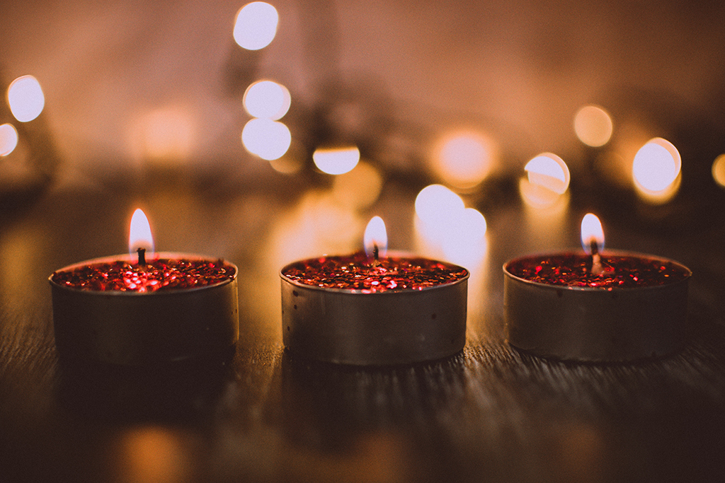 NEW macro shot photography of tea candles 1652109 1