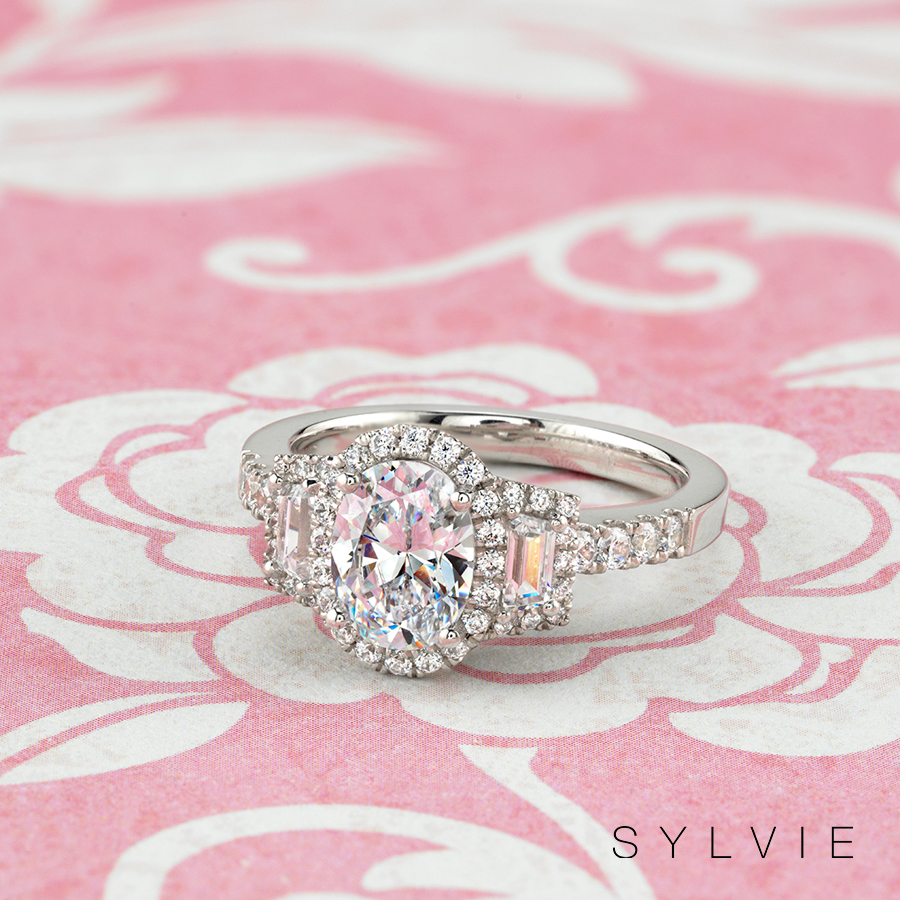 oval engagement rings