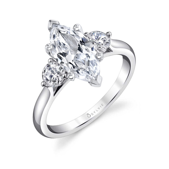 profile image of a three stone engagement ring