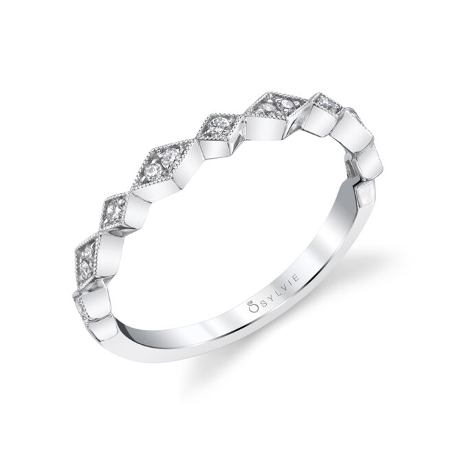 Profile view of a Modern Engagement Ring - Darcy