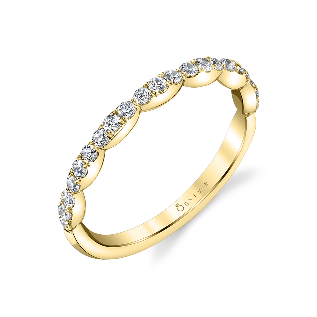 Classic Wedding Band in Yellow Gold