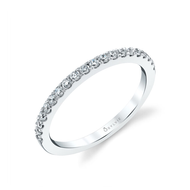 Round Cut Classic Wedding Band - Vienna