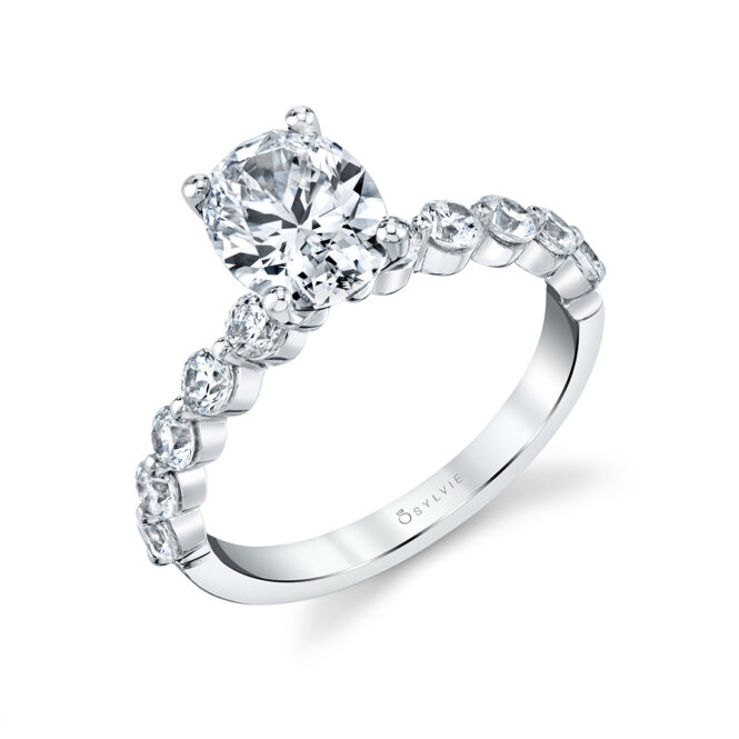 Single Prong Engagement RIng - Karol