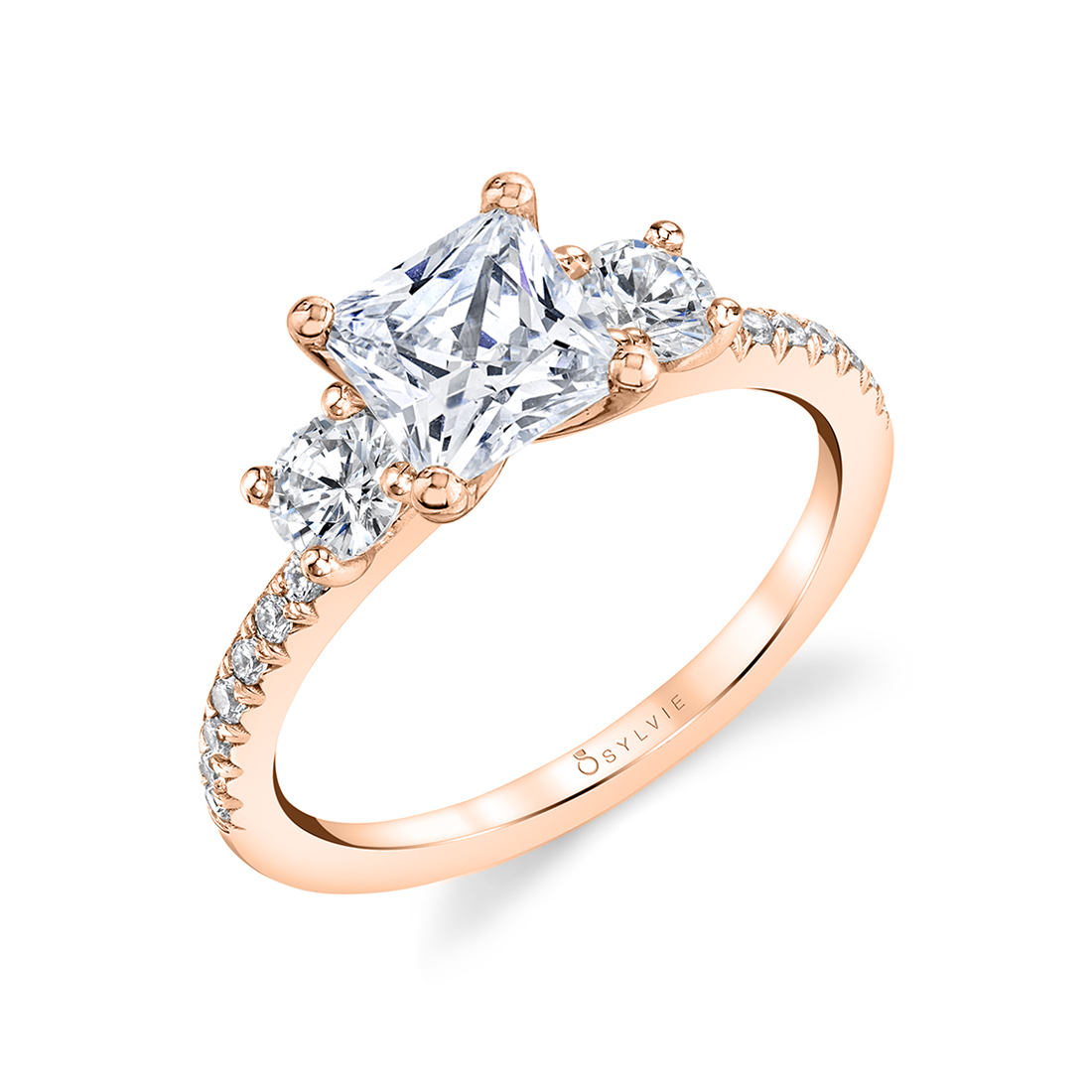 Single princess cut engagement rings deals