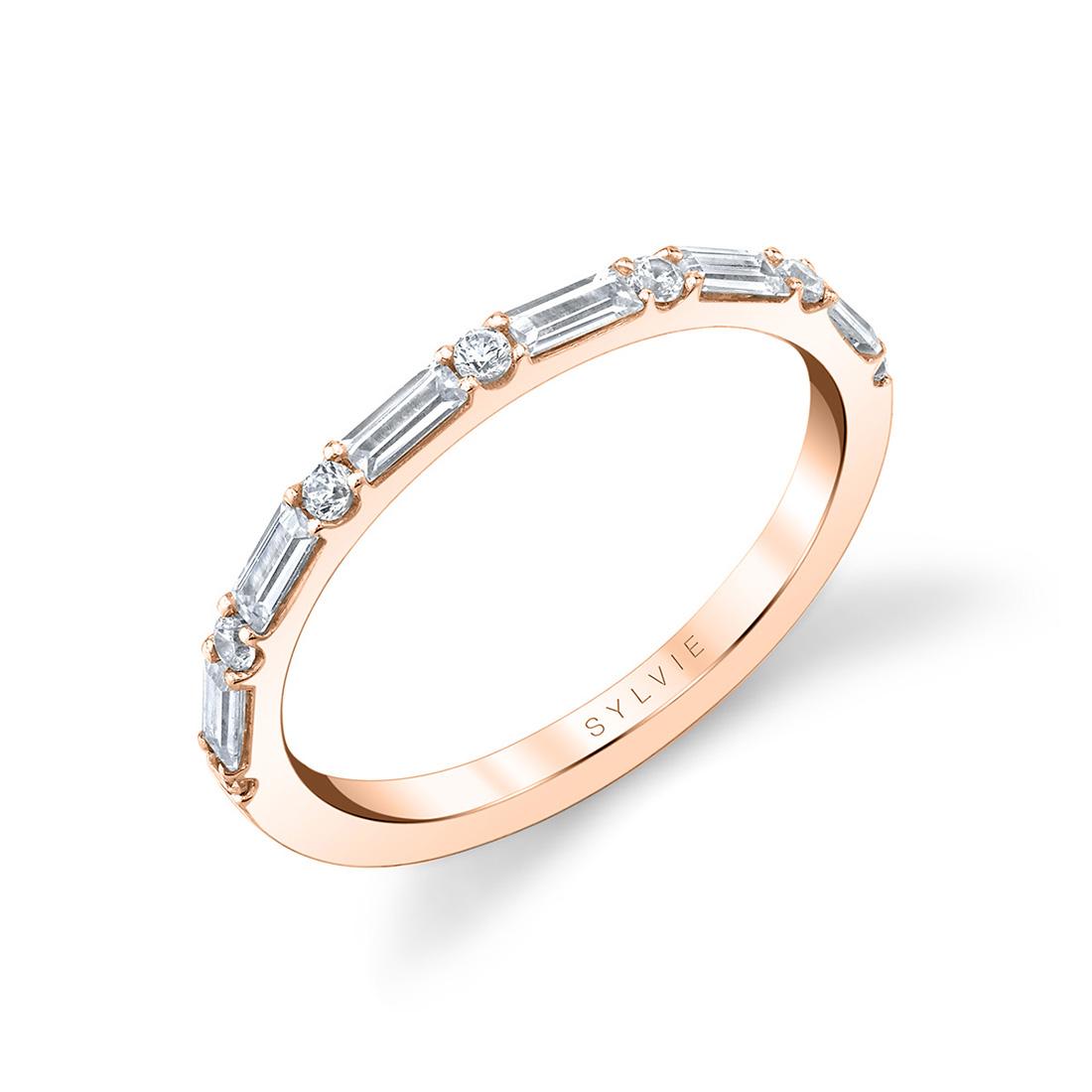 baguette diamond wedding band in rose gold