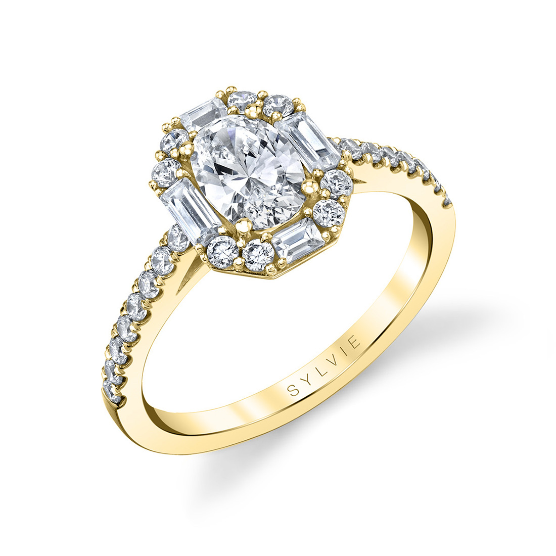 vintage oval engagement ring in yellow gold