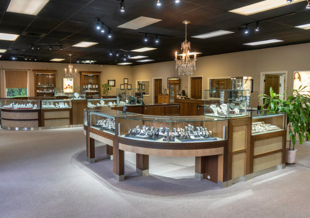 Lowe’s Jewelers