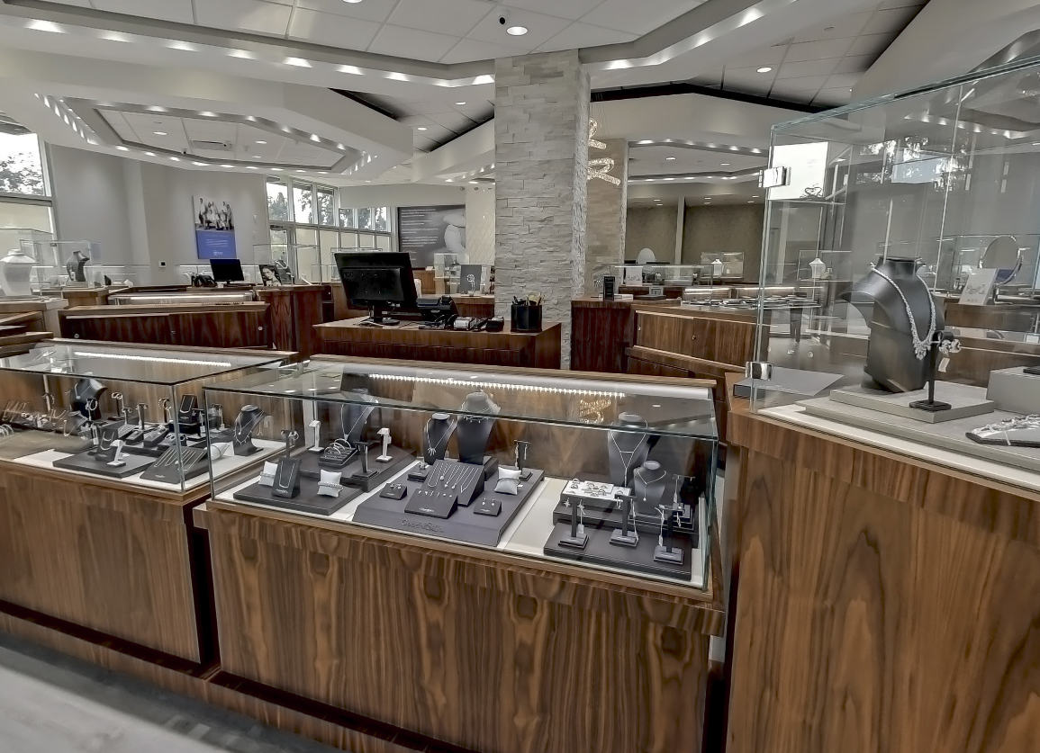 The international diamond center deals