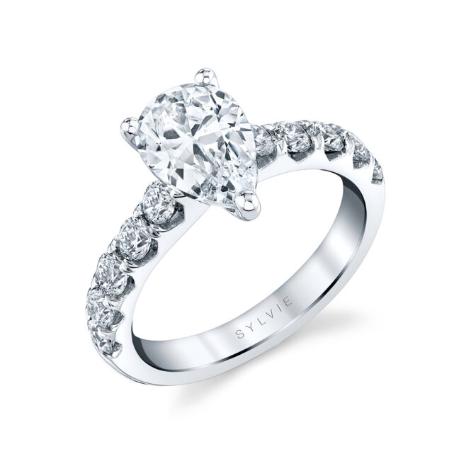 Profile image of a engagement ring with wide band - Aloria