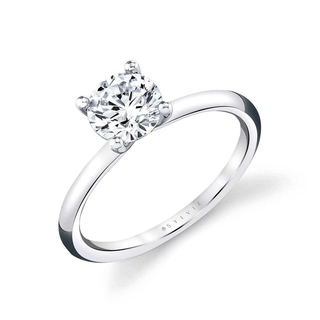 Round Cut Solitaire Engagement Ring - Amelia