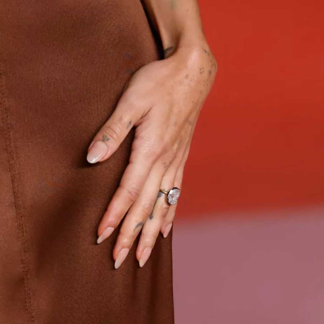 iconic solitaire engagement rings