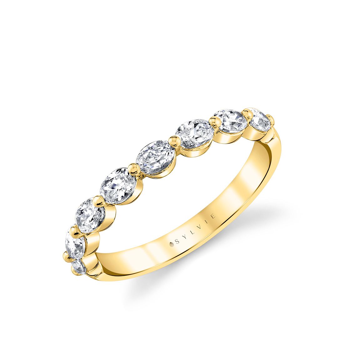 what kind of band should i wear with a solitaire engagement ring setting 7