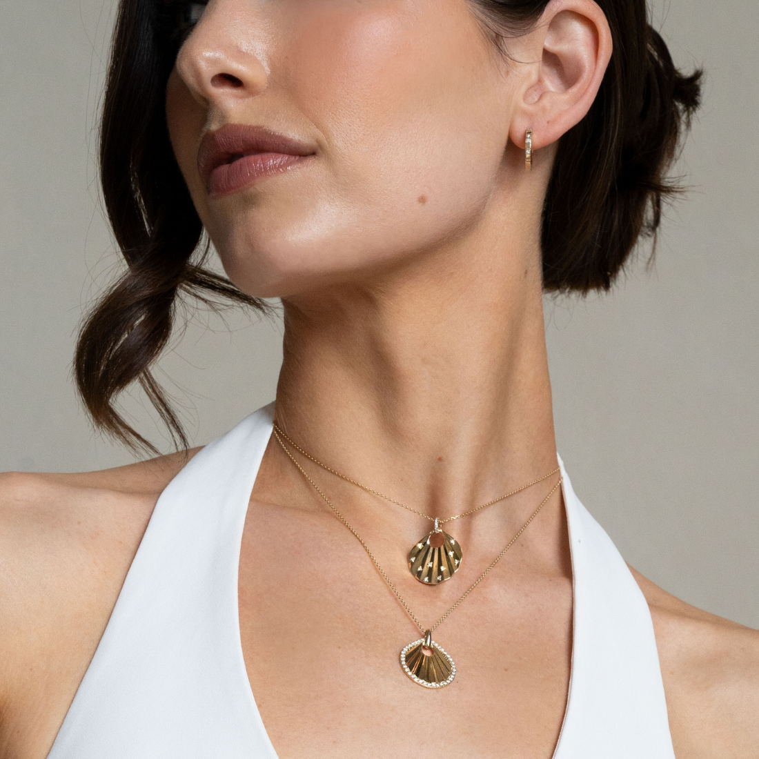 how to layer necklaces 4