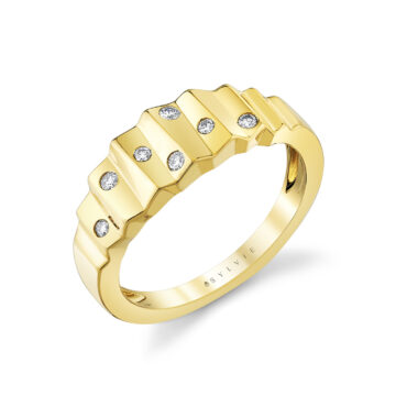 Yellow Gold Linéaire Sculpted Spaced Diamond Ring