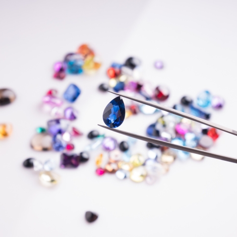 What Color Is Sapphire? Shades & Meanings 3 what color is sapphire 3