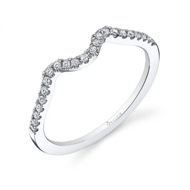 Oval Shaped Spiral Engagement Ring 