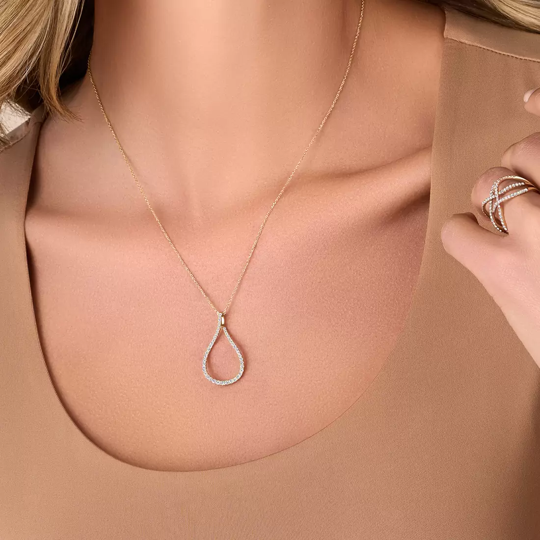 White Gold Diamond Hoop Pendant - 1.27 Carats - Lifestyle Image - Lifestyle Image