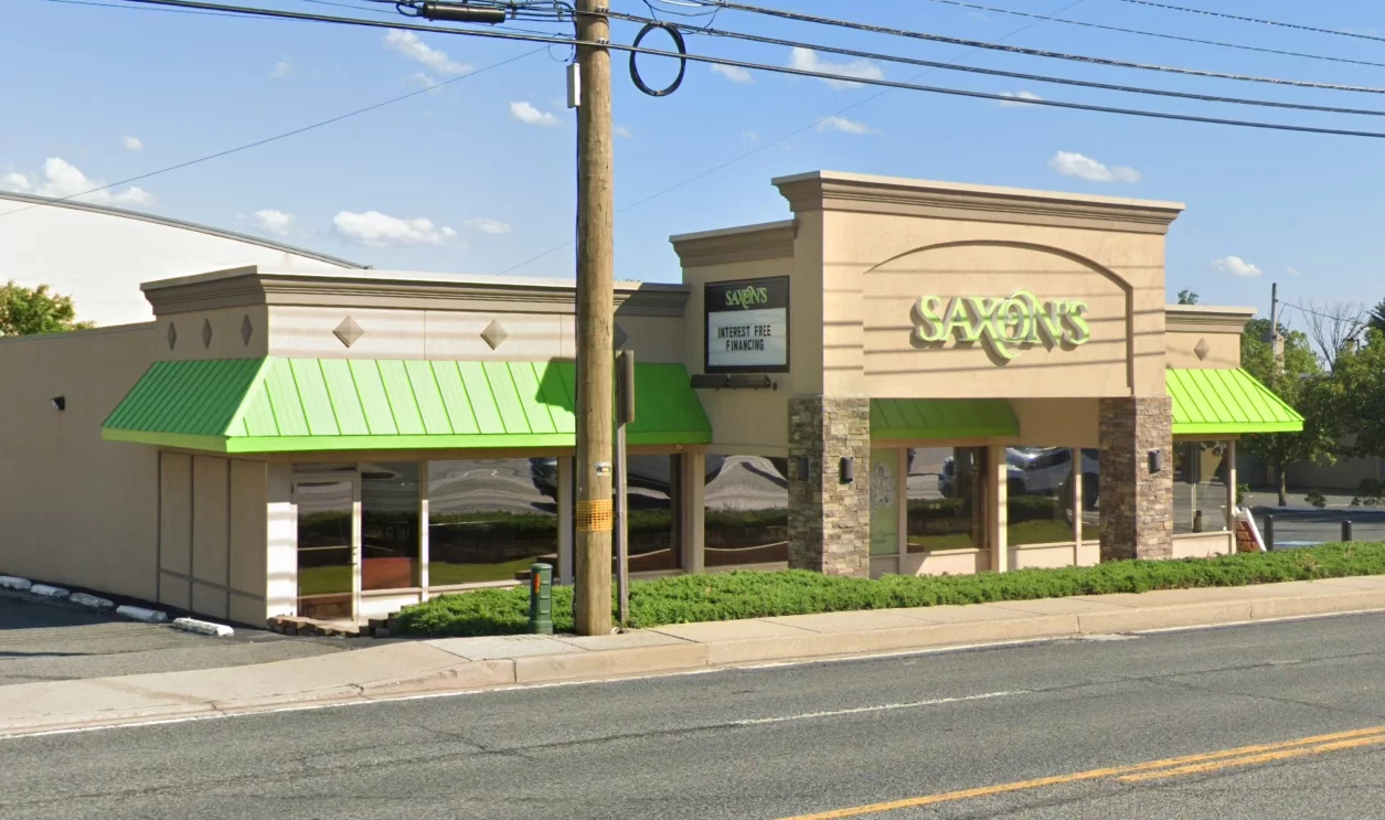 Saxon’s Diamond Centers – Bel Air