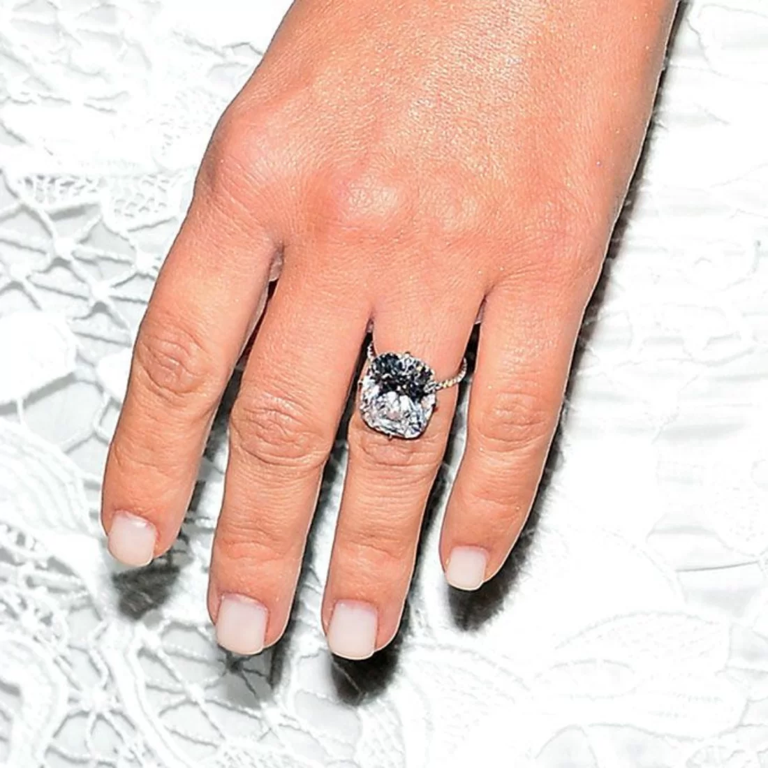Cushion cut vs princess cut 2
