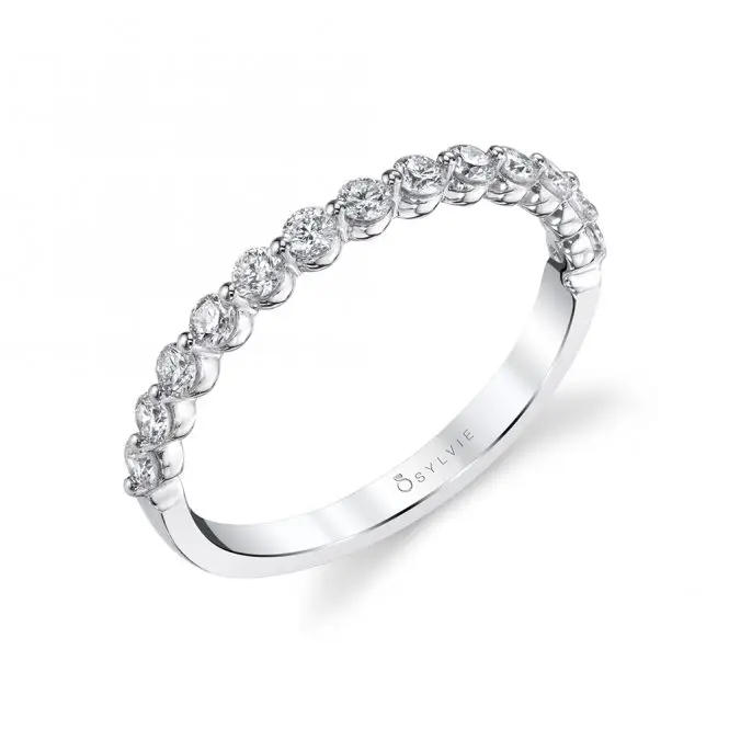 Profile Image of a Delicate Engagement Ring in White Gold - Ivanna
