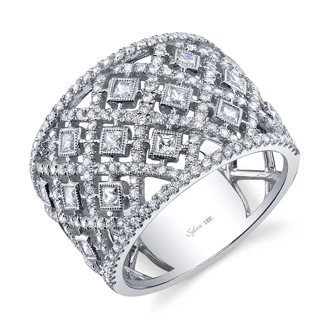 White Gold Glamorous Diamond Ring