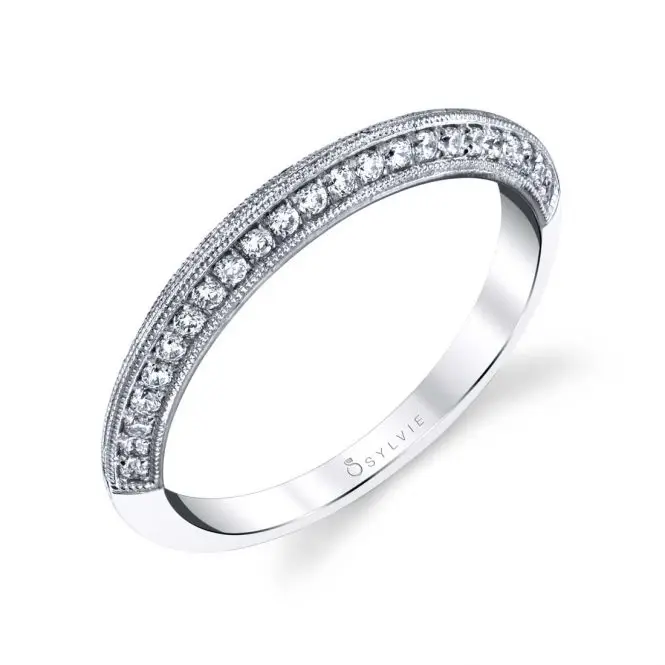 Round Cut Classic Wedding Band - Naomi