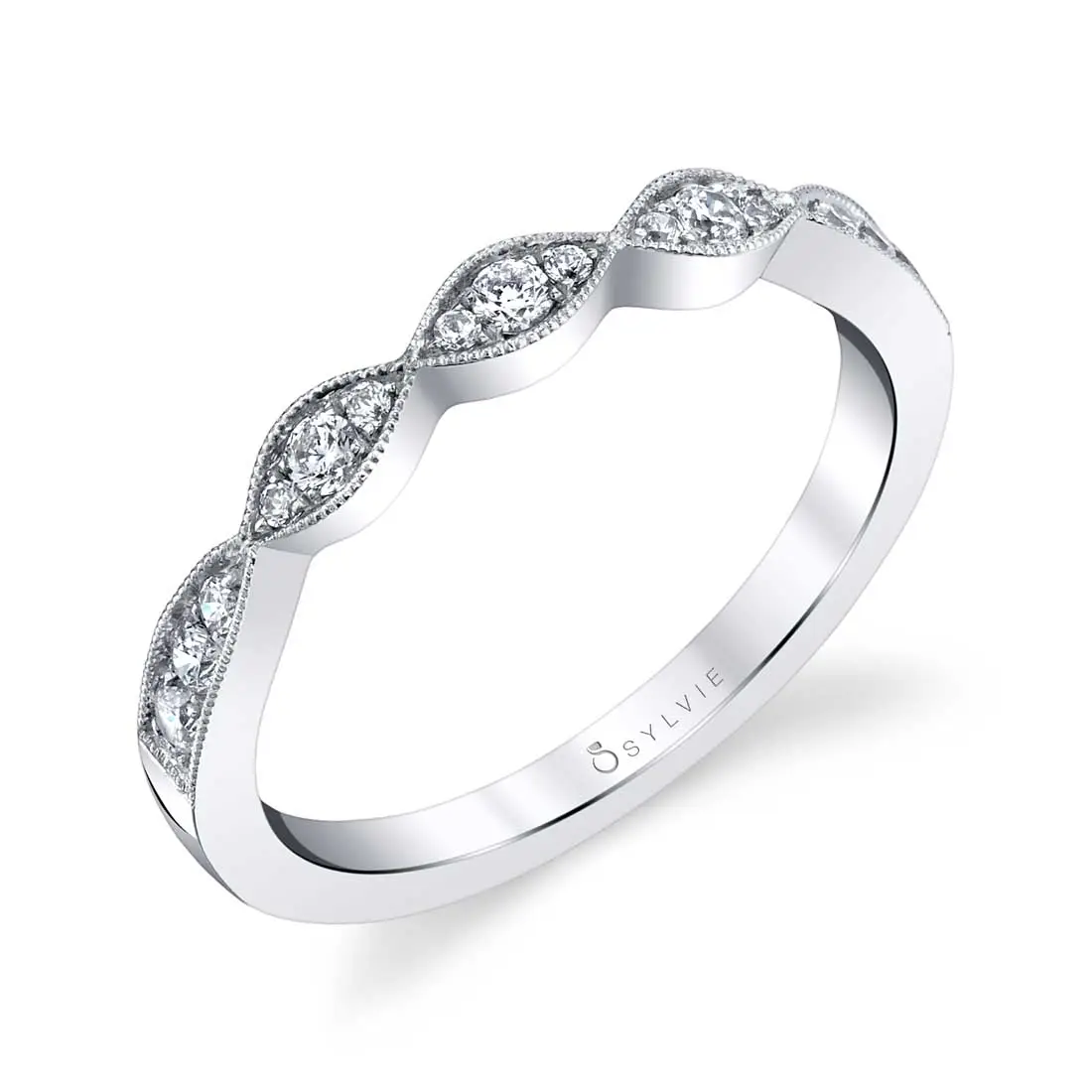 Marquise-Shaped Vintage Wedding Band