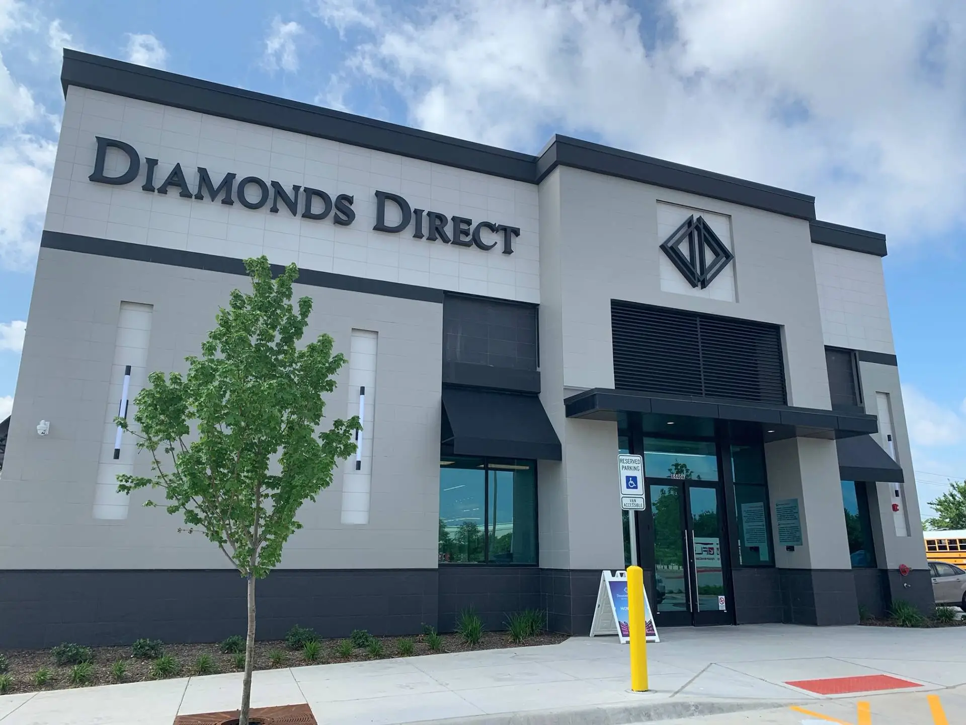 Diamonds Direct – Frisco