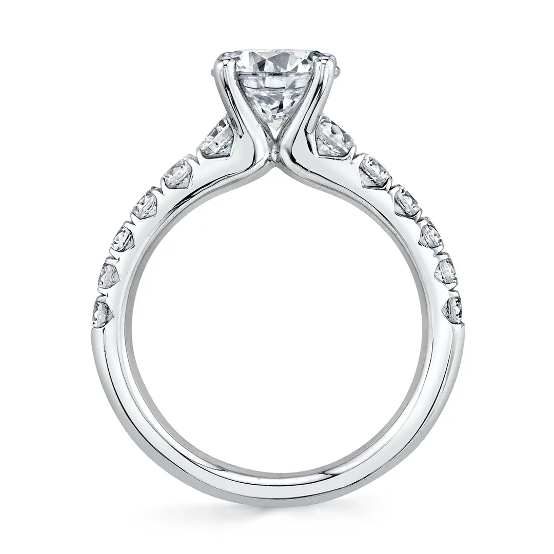 Round Cut Classic Engagement Ring - Anais