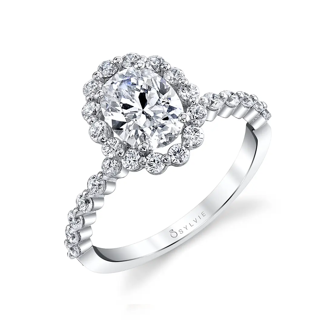 oval engagement ring LO Sylvie