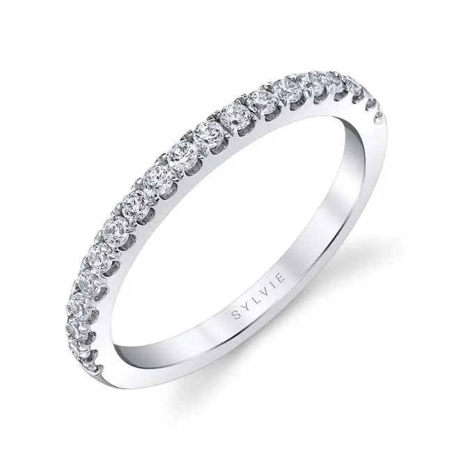Round Cut Baguette 3 Stone Engagement Ring - Isla