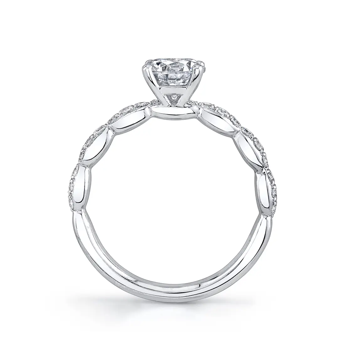 Round Cut Classic Engagement Ring - Chiara