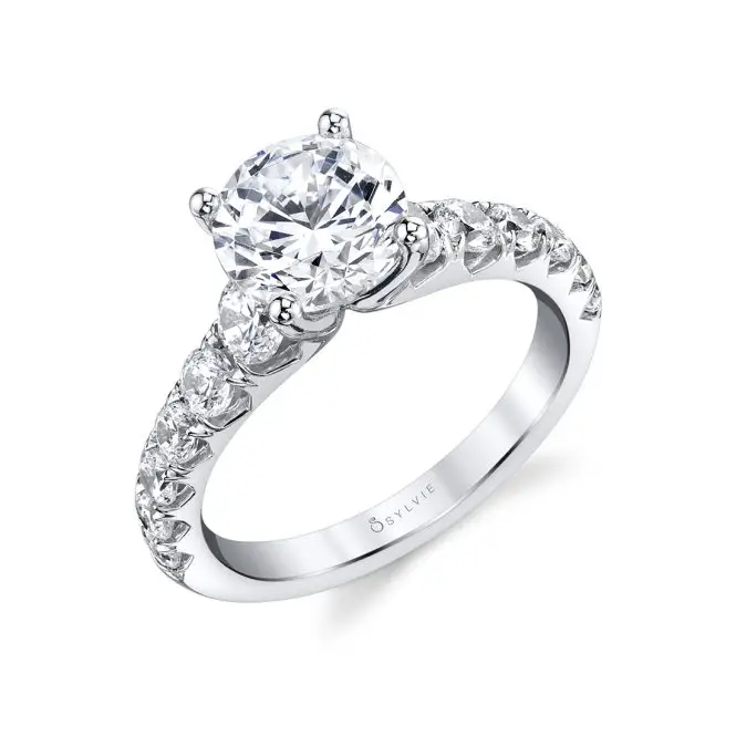 Shared Prong Diamond Wedding Band