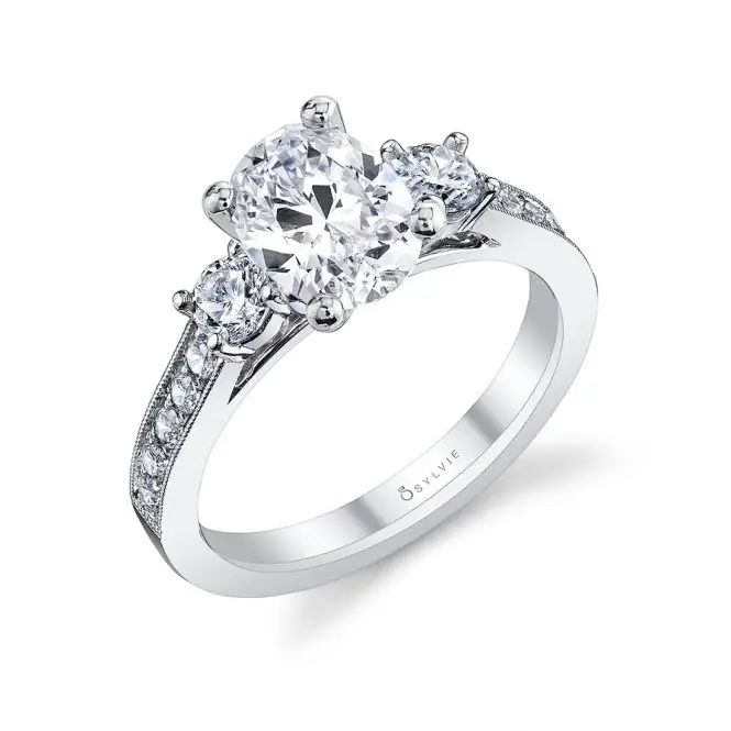 3 Stone Engagement Ring Profile