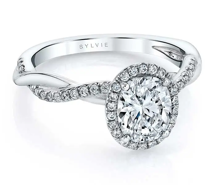 Classic vs. Modern Wedding Ring Styles