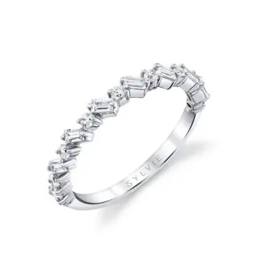 A Guide to Stacking Wedding Rings