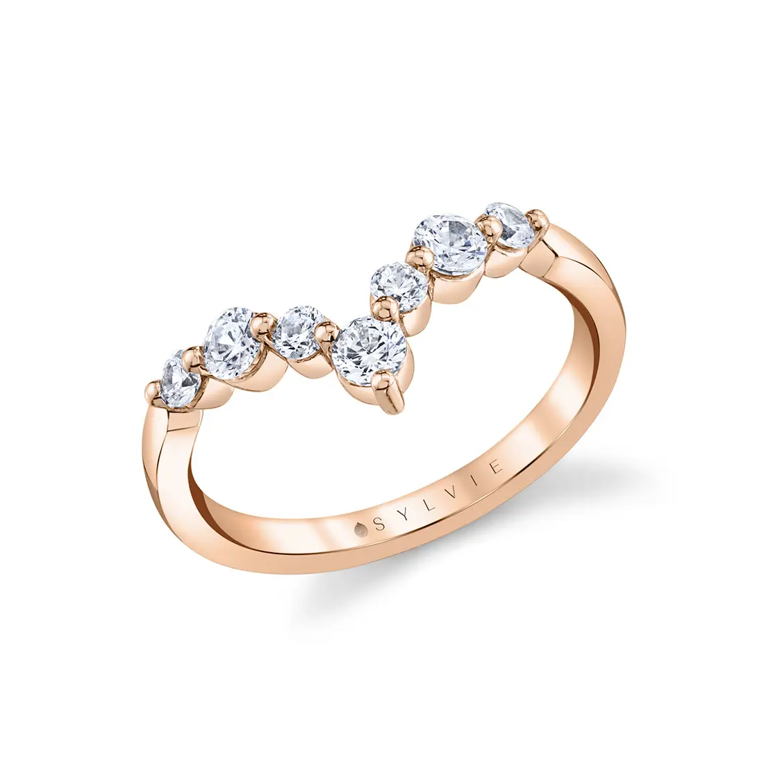 round curved diamond wedding ring in rose gold