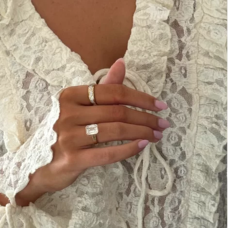 How Long Does It Take to Get an Engagement Ring? 2 how long does it take to get an engagement ring 2