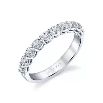 White Gold Oval Shaped East to West Wedding Ring - 0.90 CT