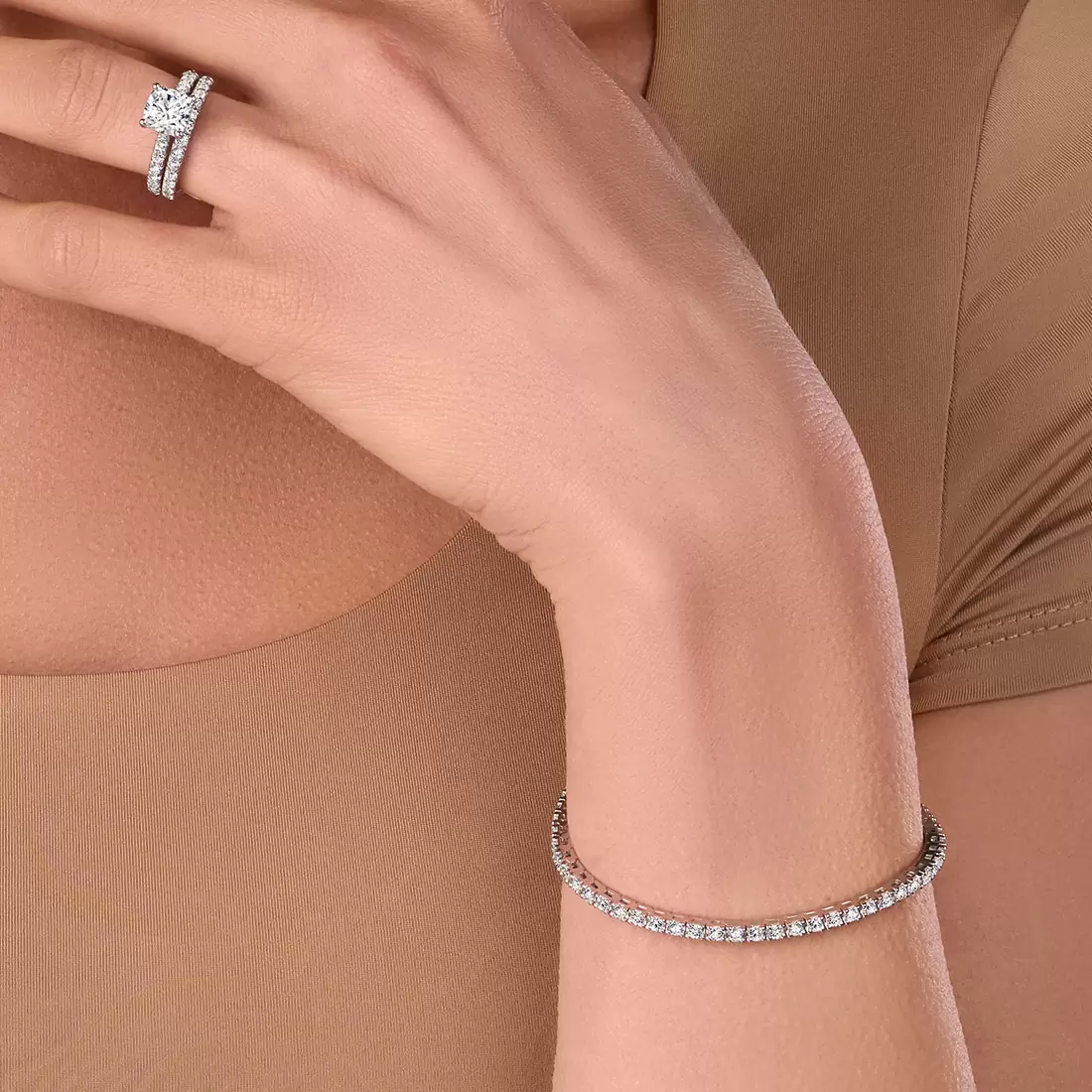 White Gold Classic Diamond Bracelet 9.0 CT - Lifestyle Image