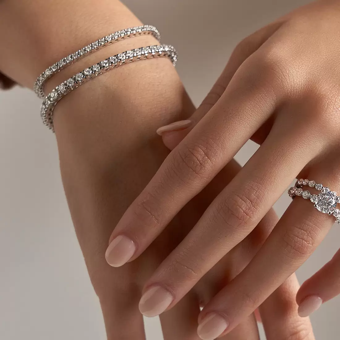 White Gold Classic Diamond Bracelet 10.0 CT - Lifestyle Image