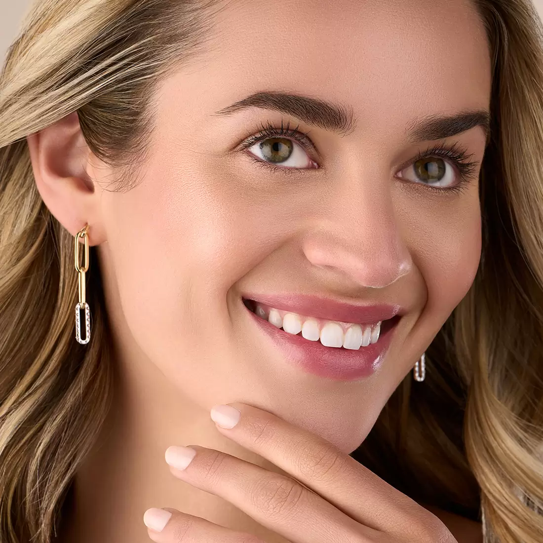 White Gold Diamond Paperclip Dangle Earrings - Lifestyle Image - Lifestyle Image